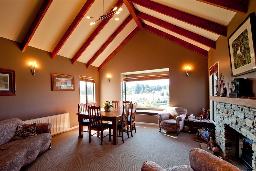 Alpine Peaks Apartment Wanaka Luaran gambar