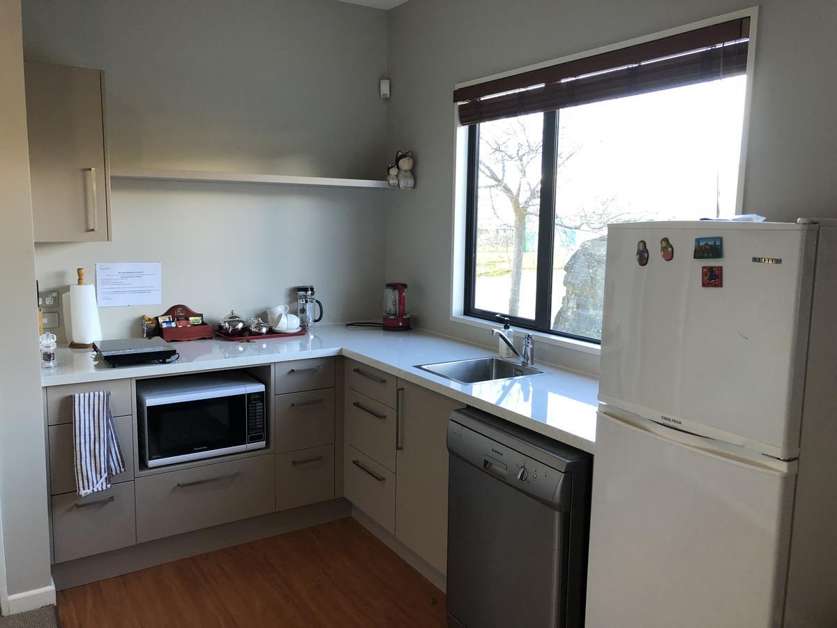 Alpine Peaks Apartment Wanaka Luaran gambar