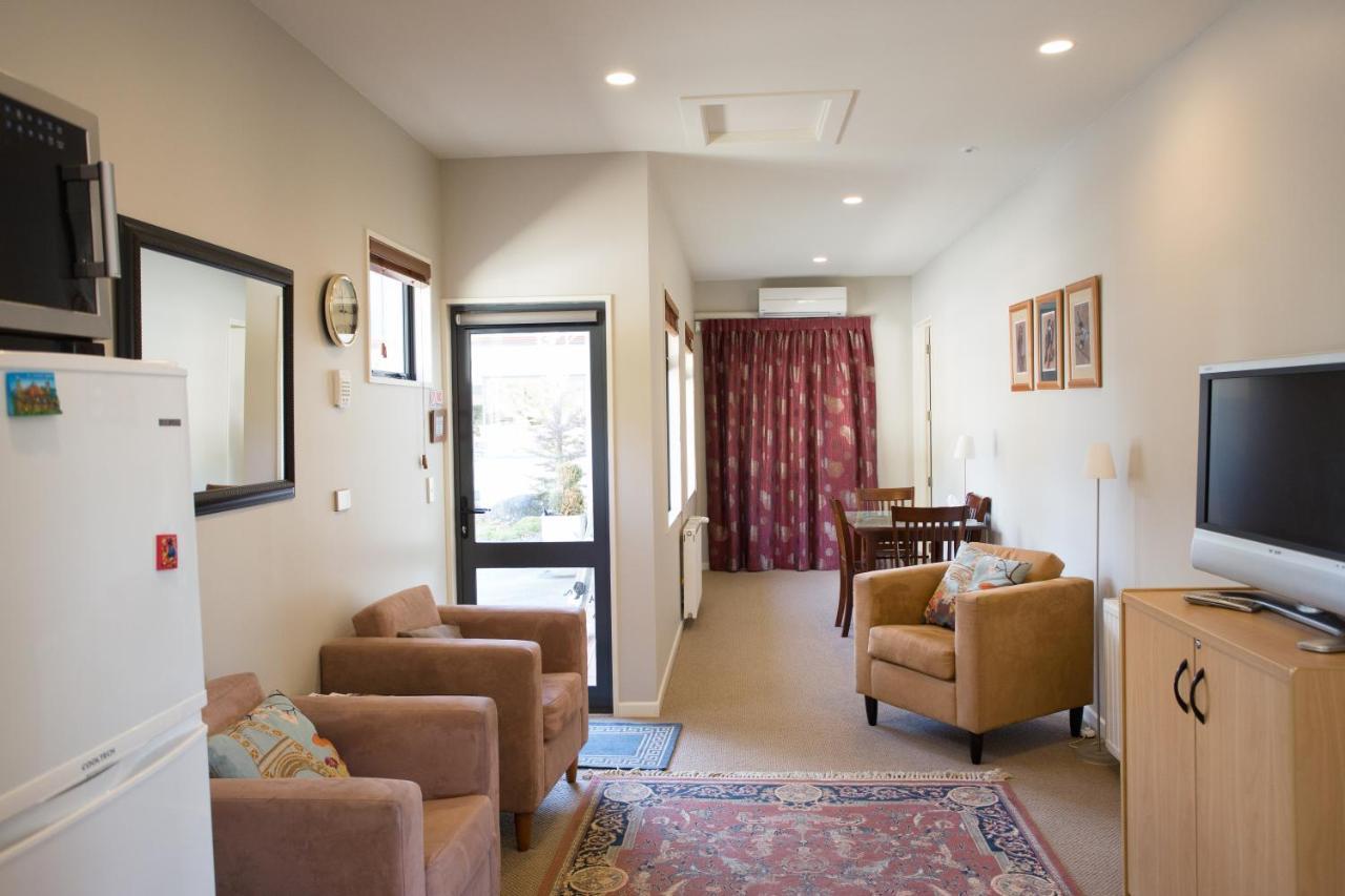Alpine Peaks Apartment Wanaka Luaran gambar