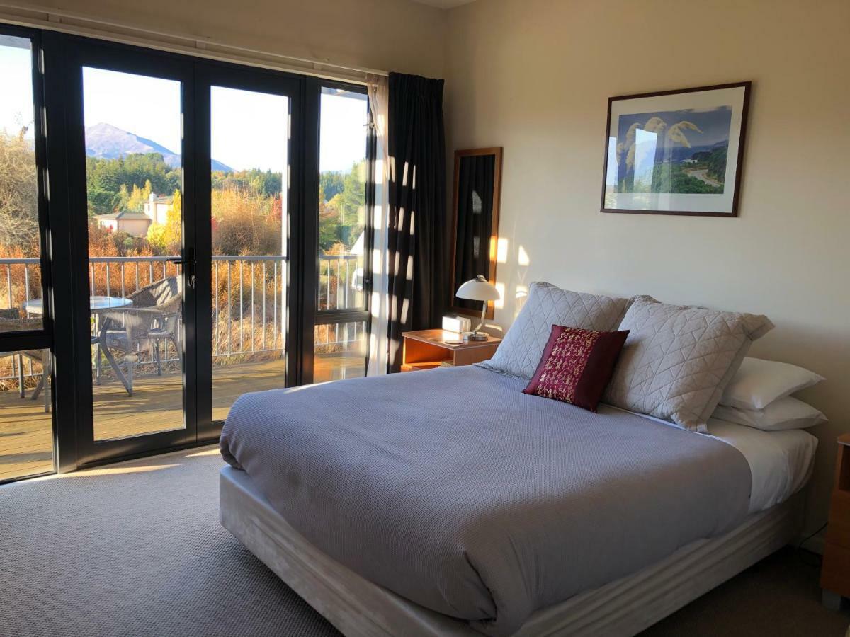 Alpine Peaks Apartment Wanaka Luaran gambar